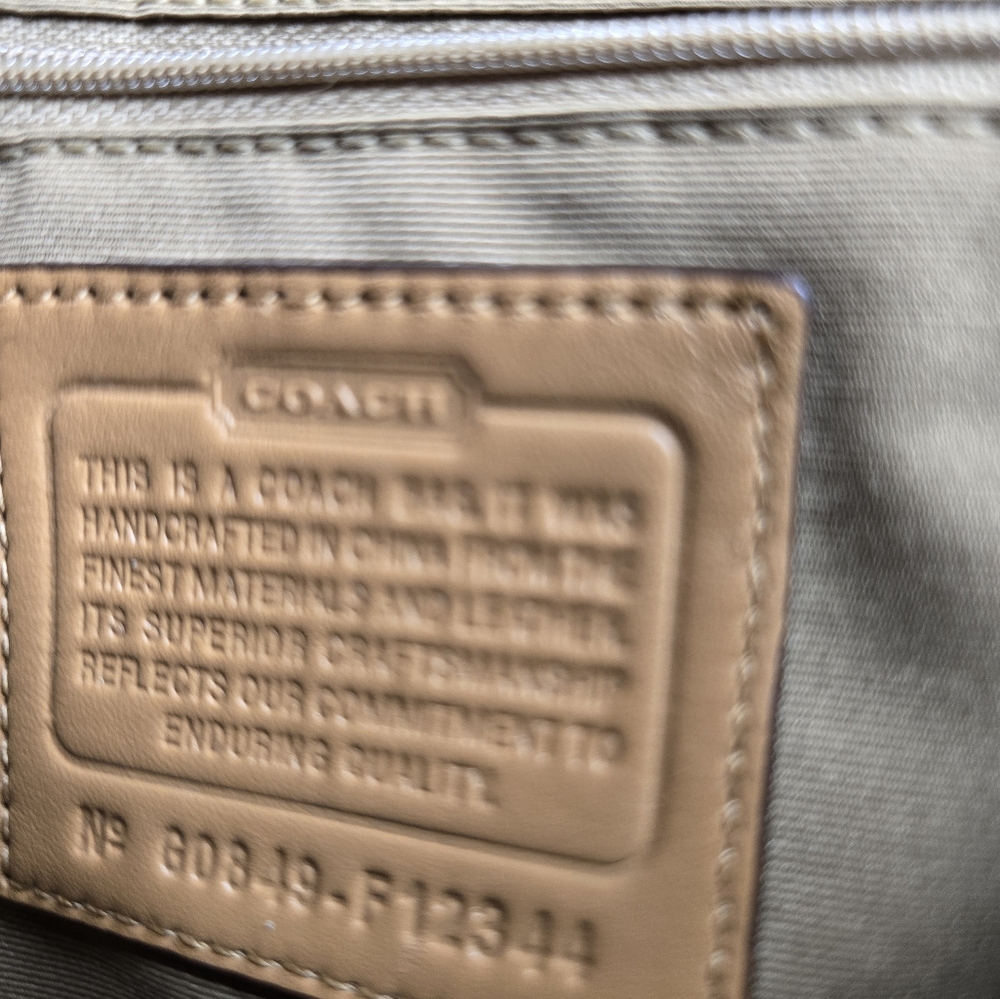 Authentic Vintage COACH Brown Camel Monogram Tote Handle Bag & Matching Wallet - Picture 5 of 7